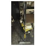 24" Push Broom