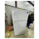 Frigidaire Refrigerator/Freezer - 5ft H