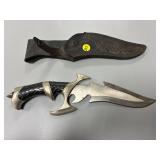 Fixed Blade Knife in Sheath