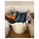 Mop Bucket w/Funnel - Gas Can Spout - Knives