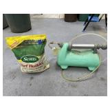 Pump Sprayer & Bag of Scott