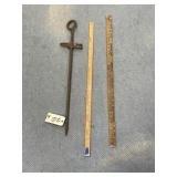 2 Yard Sticks & Iron Stake