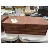 Storage Box w/8 Collectible Holiday Plates