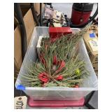 Holiday Dï¿½cor - Ornaments - Wreaths & More