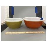 2 Pcs -Vintage Pyrex Bowls