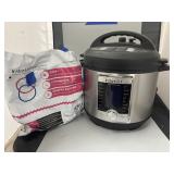 Instant Pot w/Sealing Rings