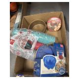 Assorted Plastic Cups - Silicone Castle Cake Pan