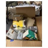 Box of Assorted Light Bulbs