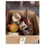 Assorted Dï¿½cor - Ceramic Shell - Bell Wreath