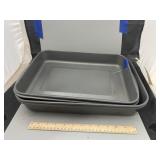 4 Pcs - Assorted Metal Baking Pans