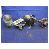 5 pcs. Elephant ornament, snow globe, & more