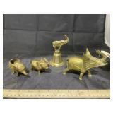 4 pcs. Brass elephant figures & bell