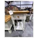 End Table w/Drawer 19"L x 25"W x 27"H