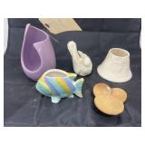 5 Pcs - Figurines - Vase & More