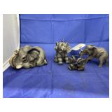 4 pcs. of Elephant figurines and music box