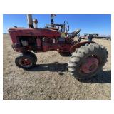 Int'l Farmall B Tractor