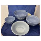 4 pcs. Auntie Em Nesting Mixing Bowls
