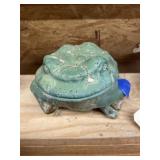 Frog yard statue