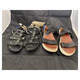 2 pairs of ladies sandlas sz. 8