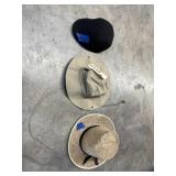 3 asstd. Caps