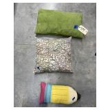 3 pcs. Stuffed decorative pillows
