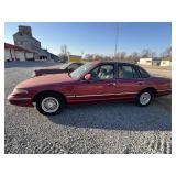1995 Ford Crown Victoria 4 Door Car