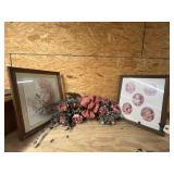 2 pcs. Framed wall art & faux flower dï¿½cor