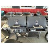 Professional Char Griller 3 burner w/smoker