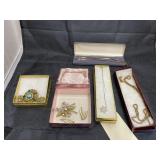 4 pcs. Asstd. Jewelry, chains, & broaches