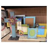 3 pcs. of home dï¿½cor & picture frames