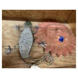 2 pcs. Terracotta & Metal Yard Dï¿½cor