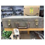 Vintage Specialized Tool Case w/ tools