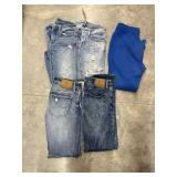 American Eagle jeans sz. 28x30 4 pairs & More