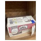 12 assorted pint jars