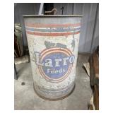 Metal Larro Feed Bucket