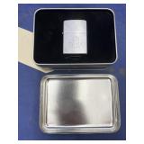 Zippo engraved lighter in tin