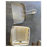 Heavy Duty Dust Pan & dish drainer