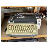 SCM Electra 120 Typewriter