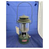 Coleman Lantern -Broken