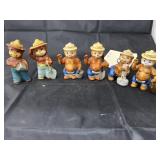 6 Pcs Smokey the Bear - Salt/Peppers - Figurines