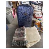 Roba Suitcase w/Blankets