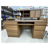 Computer Desk w/Hutch  59"L x 24"W x 48"H