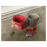 Minnow Bucket & SAE Wrenches