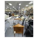 Corner Cabinet/Shelf Unit 22'L x 11'W x 70'H