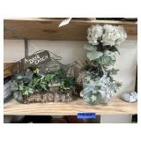 Fish Dï¿½cor & Faux Flower in Pot