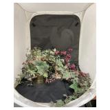 Faux Greenery & Metal Rooster Dï¿½cor