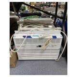 Denali Aire  Window AC Unit w/Remote - Works