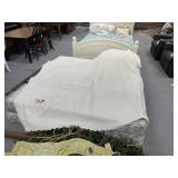 Bedspread - sz unk