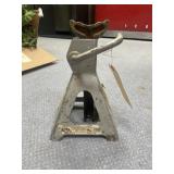 Single Jack Stand