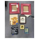 7 Pcs - Pic Frames - Books - Wall Hangings